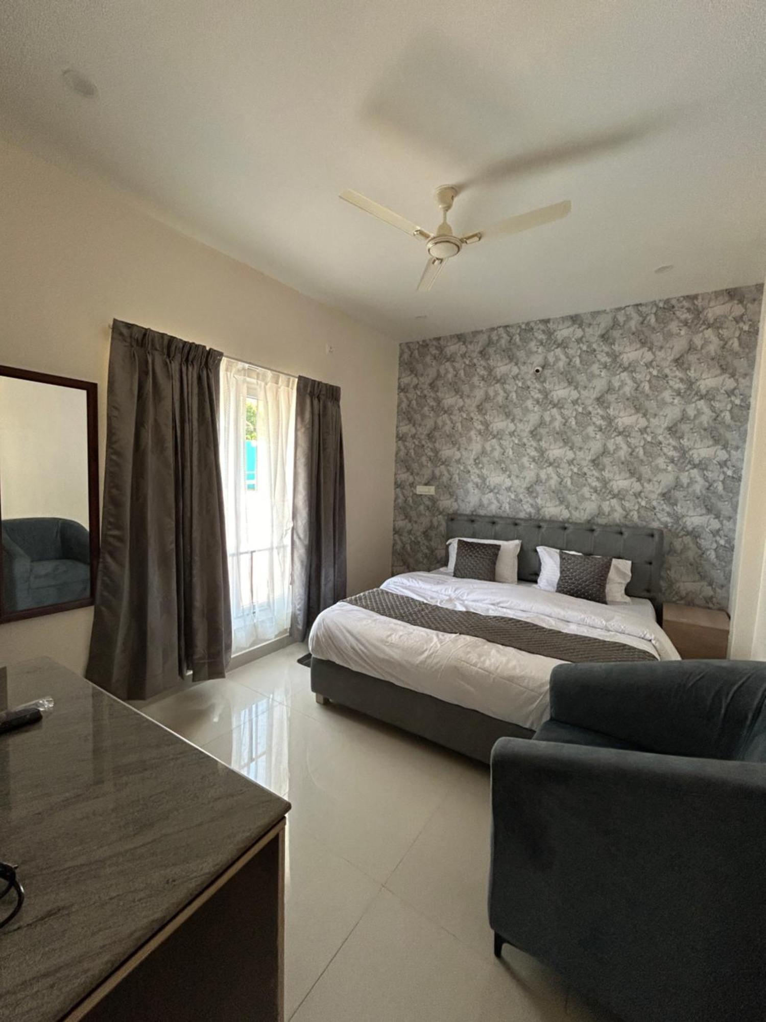 Sapphire Stayss Yelagiri Zewnętrze zdjęcie